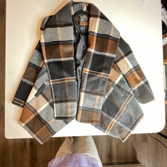 CHICWISH Womens  Shawl Collar Neutral Check Asymmetric Hemline Wool Blend Coat - Picture 9 of 9